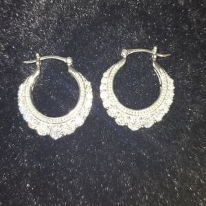 🆕️✨️Karis Simulated Diamond Hoop Earrings in Platinum Bond 4.10 ctw ✨️